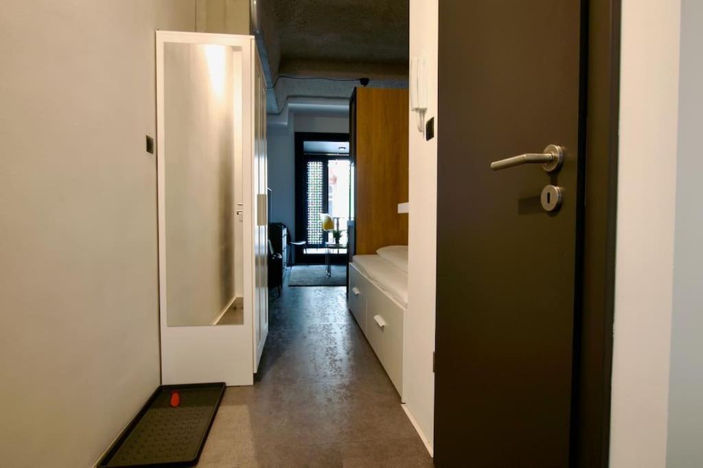 Studio Apartment By Hi5- Rottenbiller Apartment Budapest Extérieur photo